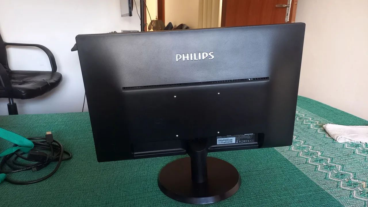 Monitor Philips 193v5lhsb2, 18,5", led, 60hz, hdmi/vga - Foto 2