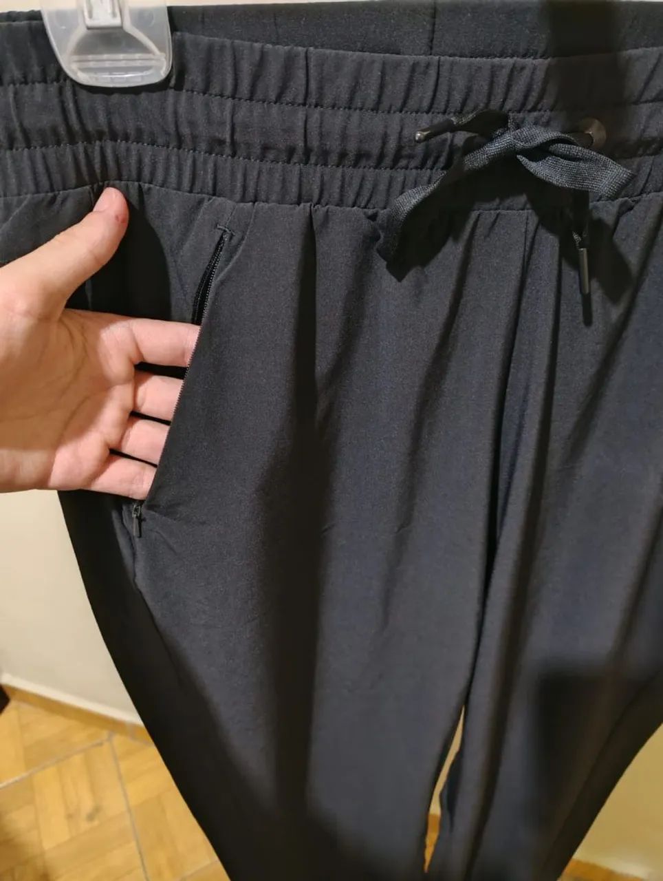 Calça esportiva Adidas - Foto 5