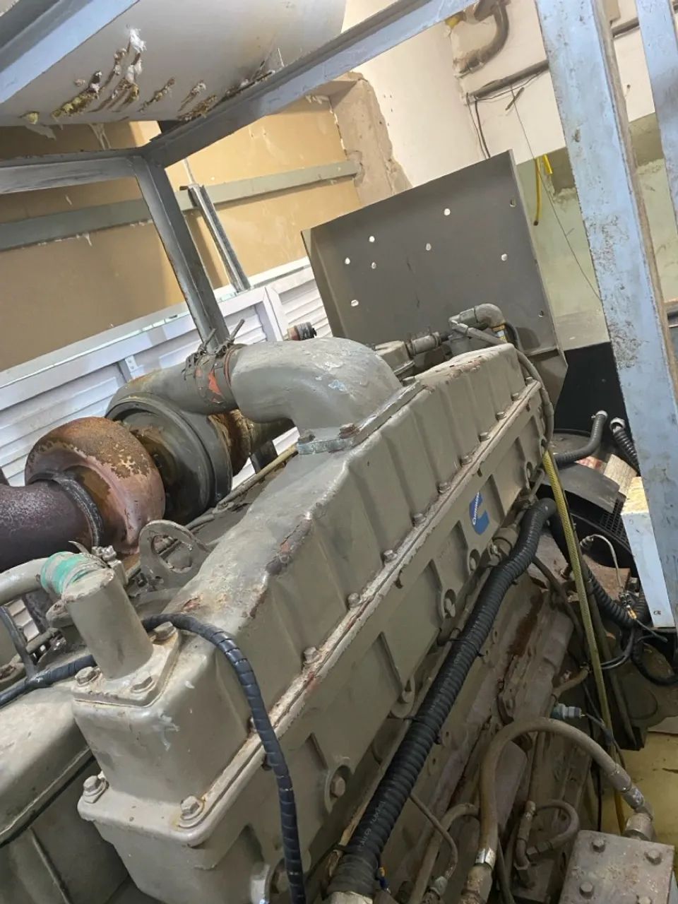 Gerador de Energia Cummins 450kva