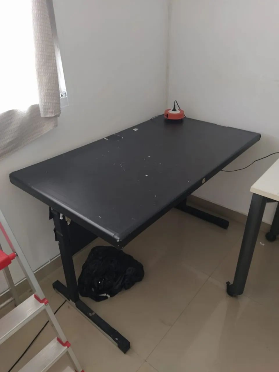 Mesa de Escritório - DOAÇÃO - Foto 2