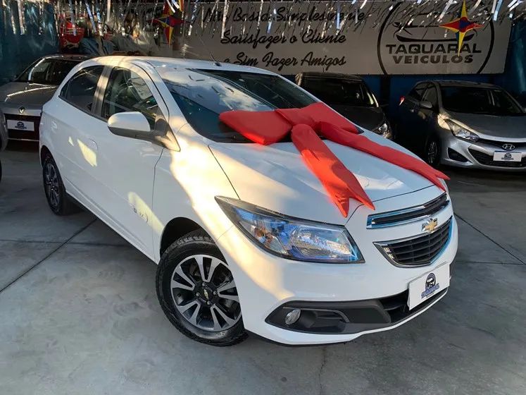 CHEVROLET ONIX 2013/2014 1.4 MPFI LTZ 8V FLEX 4P AUTOMÁTICO