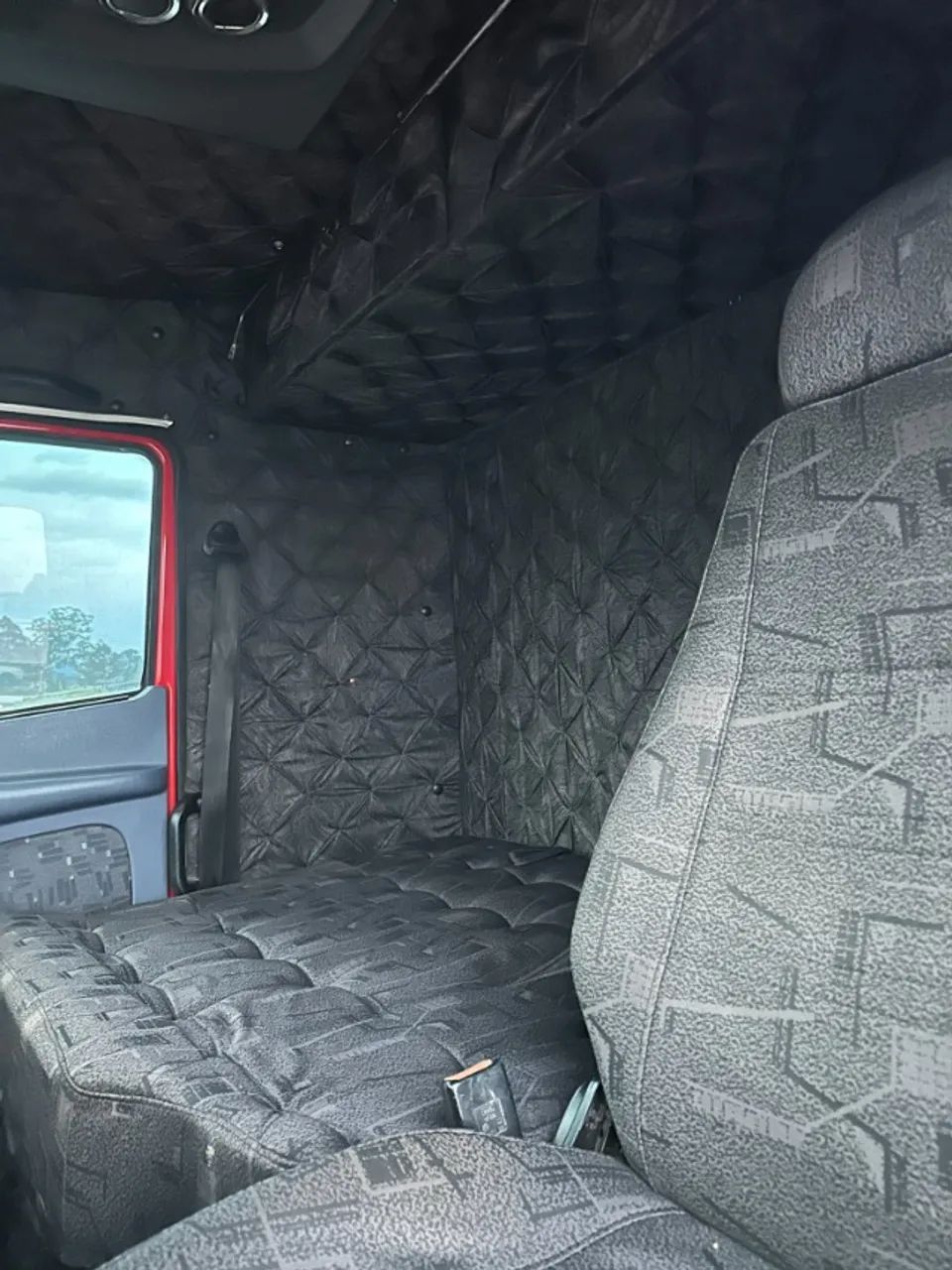 MB 1620 eletrônico ano 2009 leito truck - filé n 24250 2425 vm 260 2422 2428 cargo constel - Foto 4