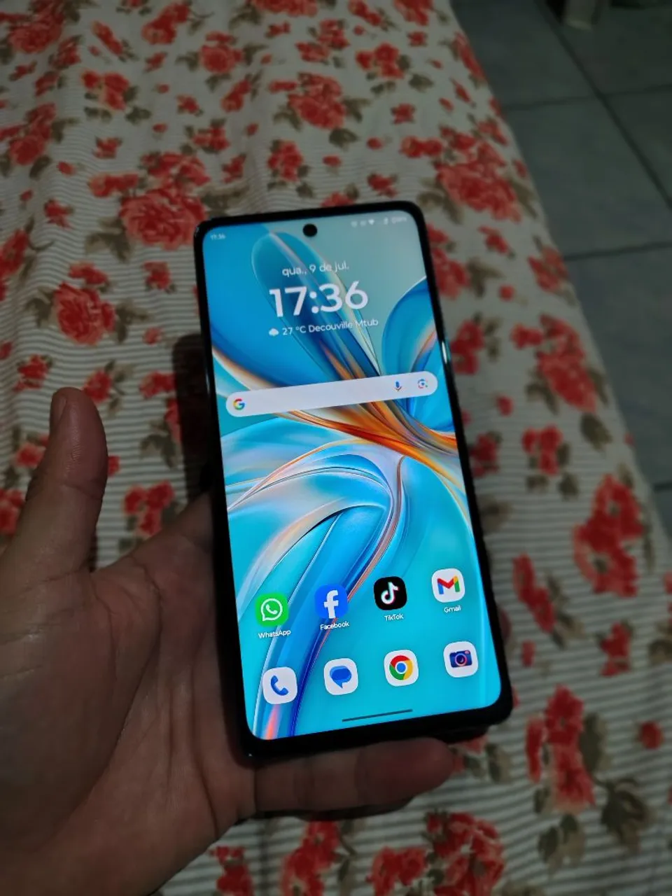 Moto G75 com um mês de uso