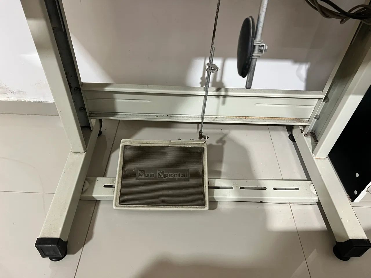 Máquina de costura reta Industrial - Foto 4