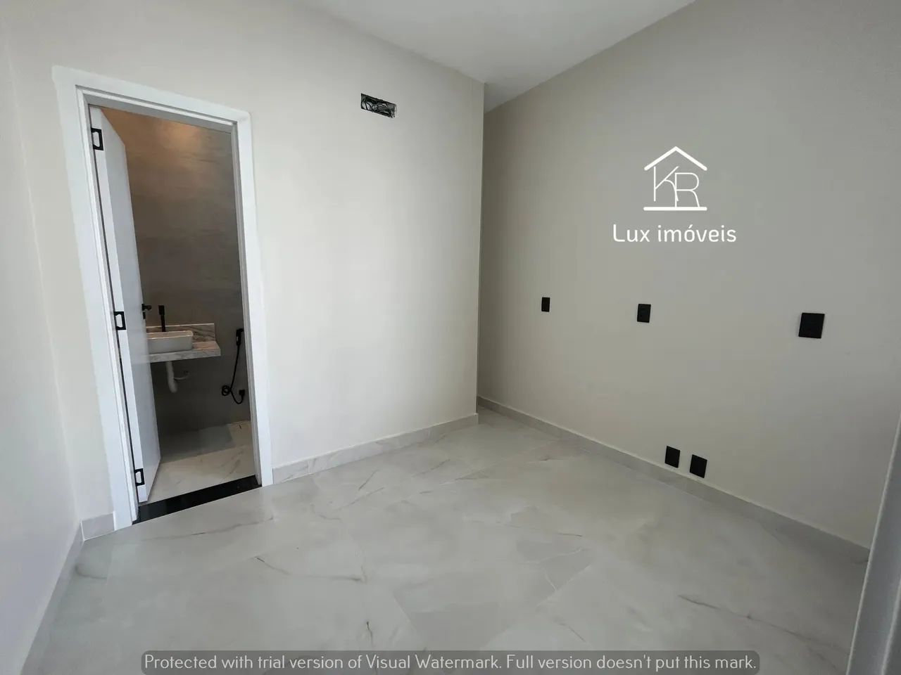 Estoril / 250m² / 4 quartos, sendo 3 suítes / área gourmet / piscina / energia solar - Foto 2