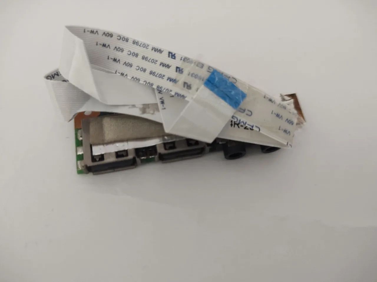 Placa USB lateral notebook Lenovo  - Foto 2
