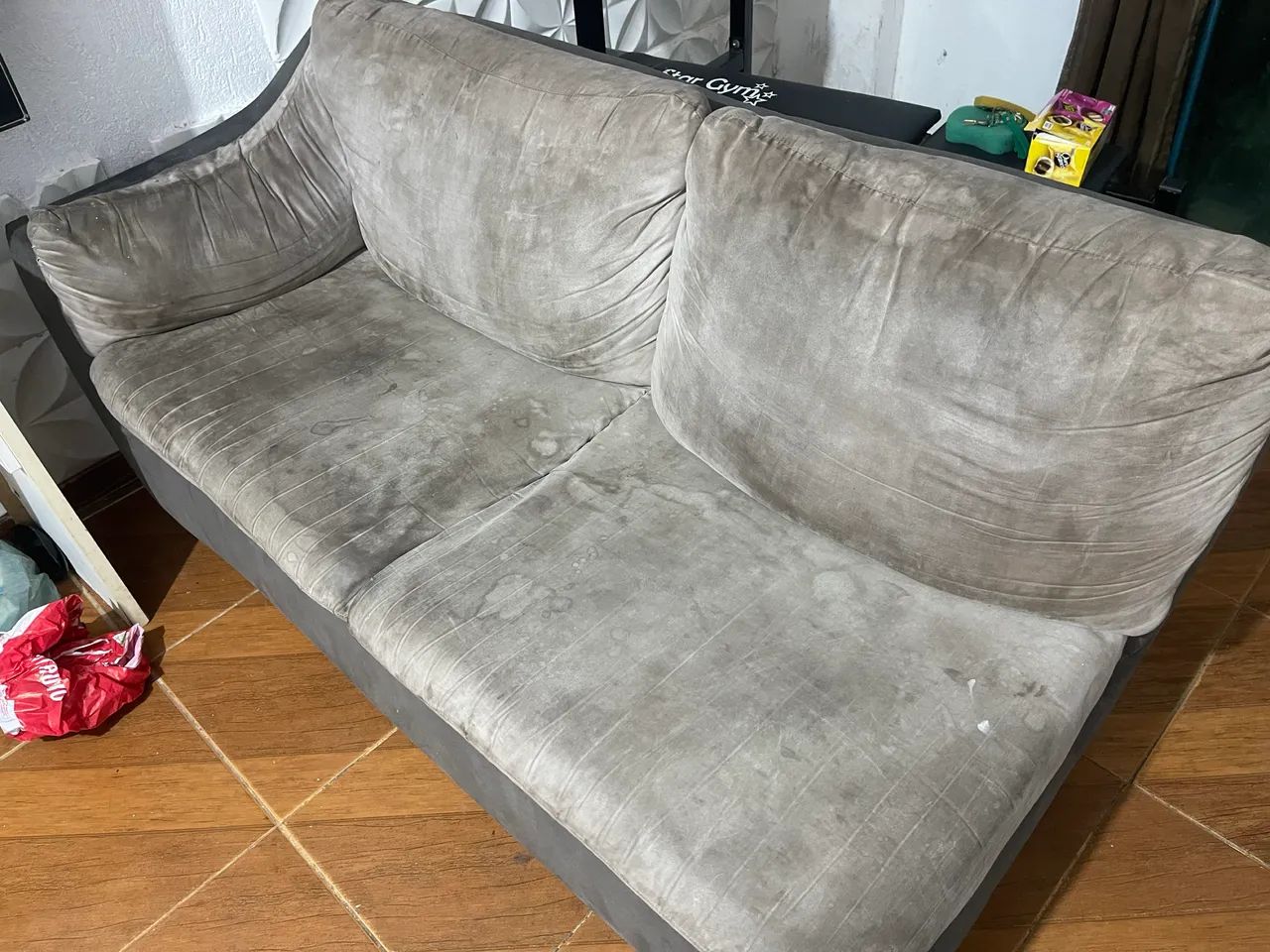 Sofá 64169929601665121