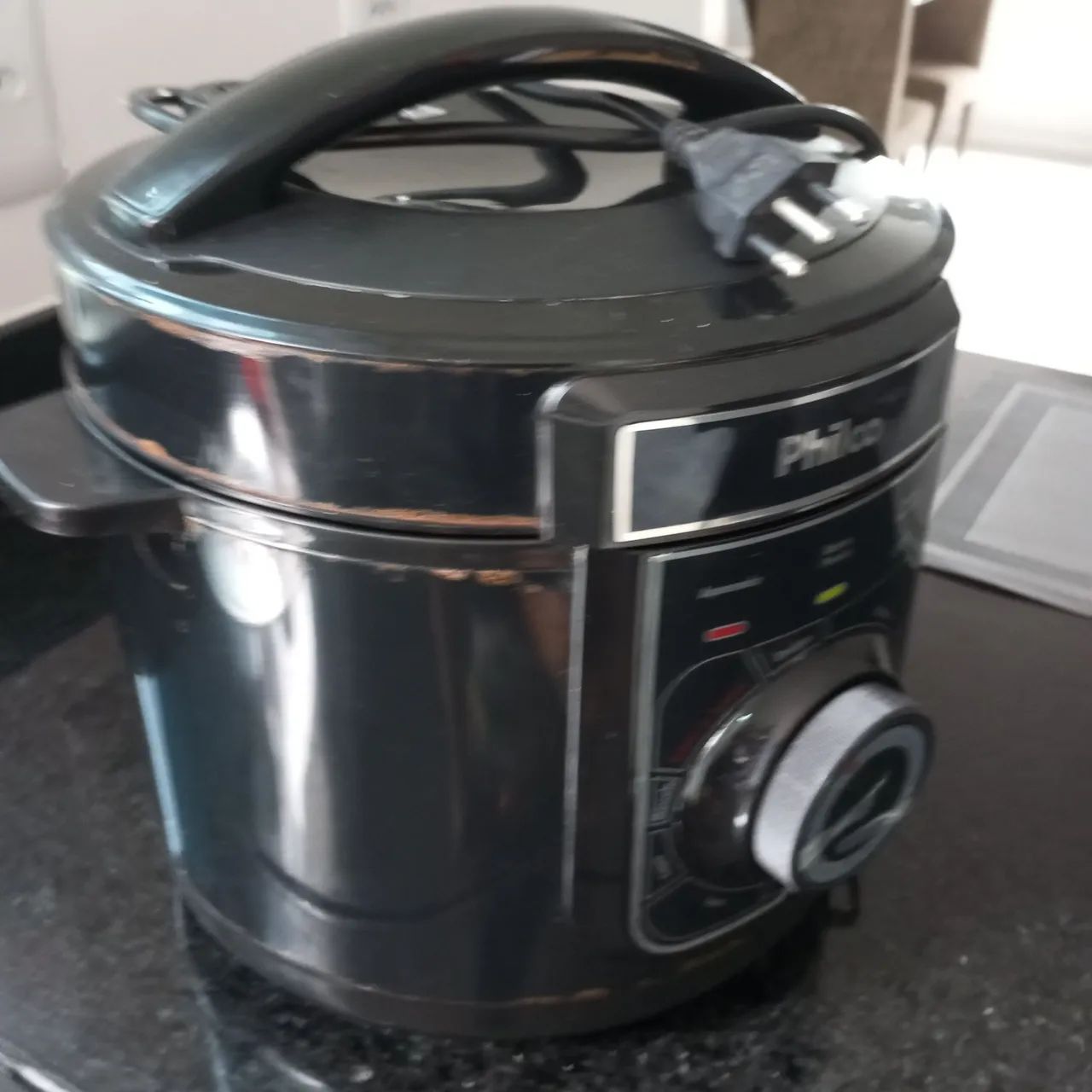 Panela de Pressão Elétrica Philco 5lts - Foto 2