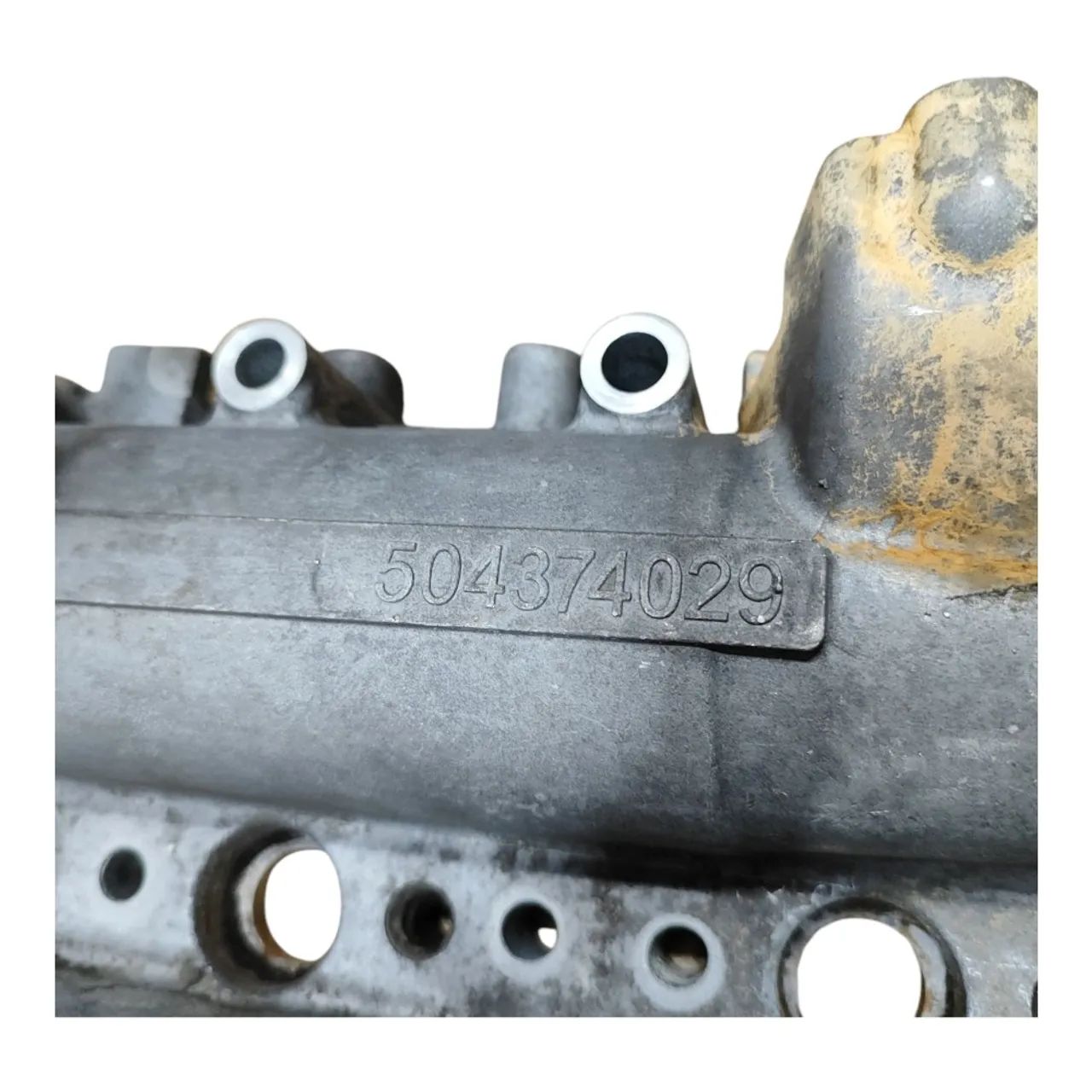 Tampa Comando De Válvula Cabeçote Original Daily 35s14 E3829 - Foto 9