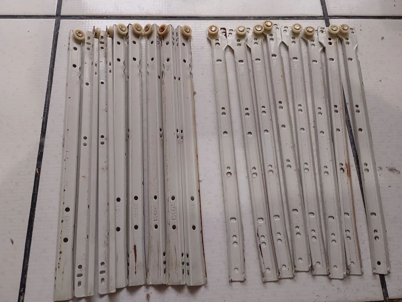 Corrediça metálica para trilho gaveta 40cm