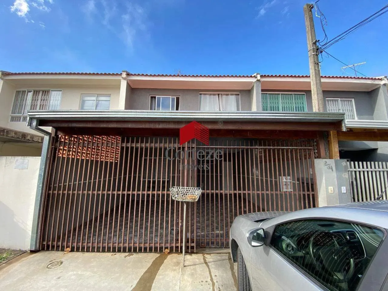 Sobrado com 90m² 3 quartos, à venda, no bairro Afonso Pena em São José dos Pinhais