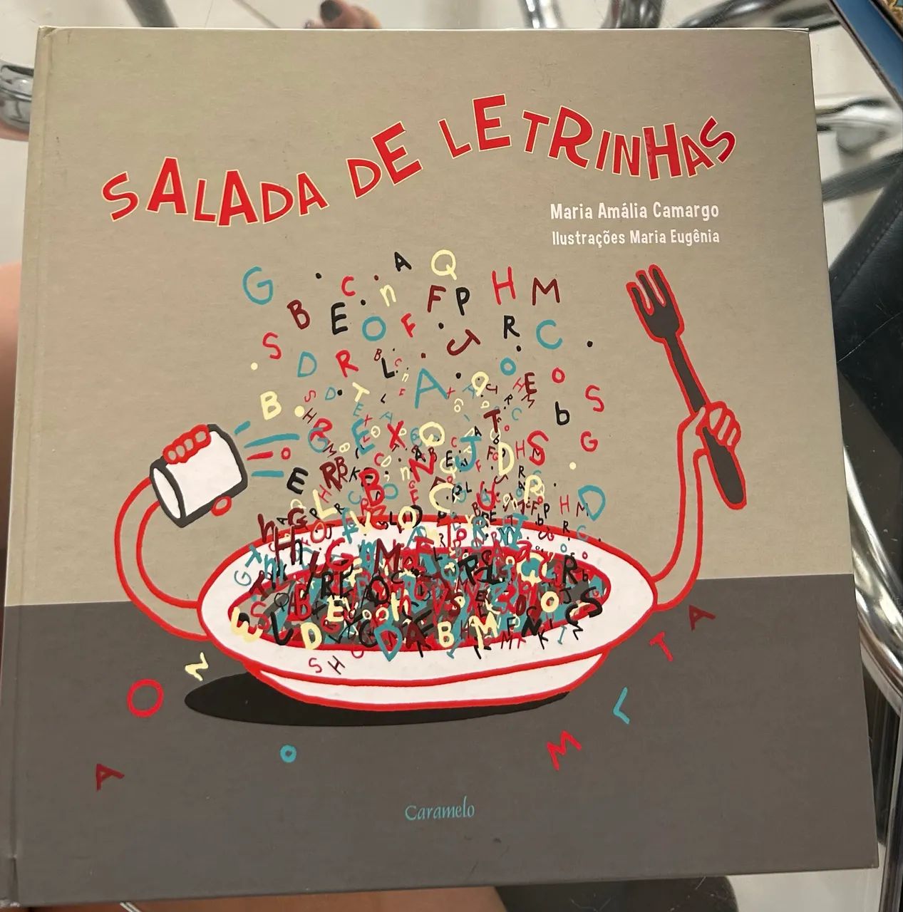 Livro - Salada de Letrinhas, Maria Amália Camargo