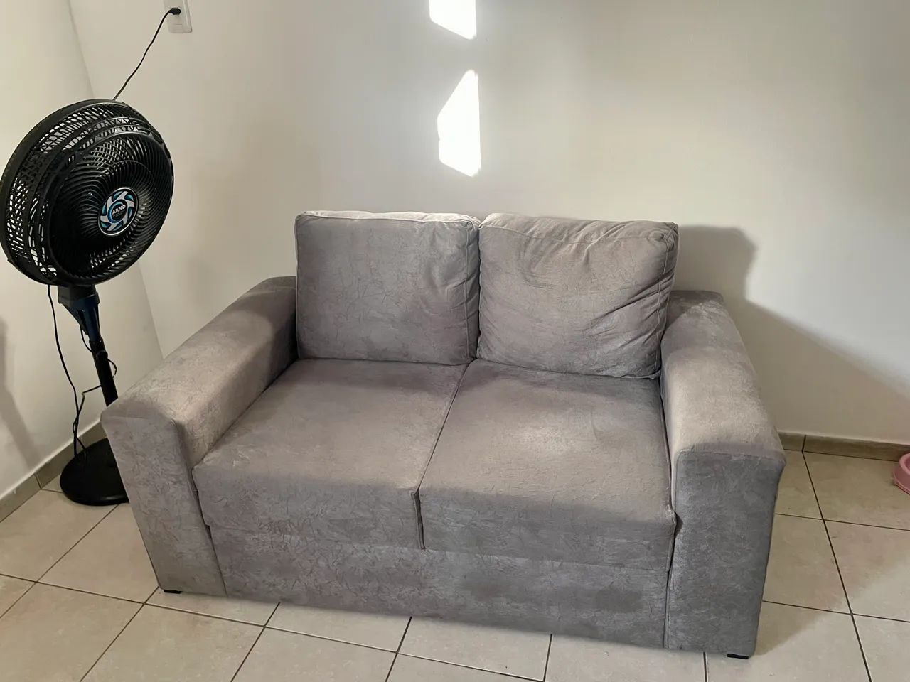 Sofá 2 lugares - Semi novo |