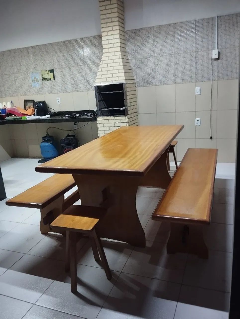 Mesa rústica com 2 bancos - Foto 3