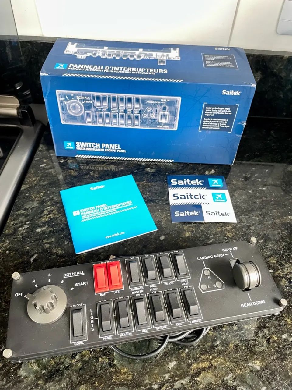 Pro Flight Switch Panel - Simulador Logitech/Saitek 