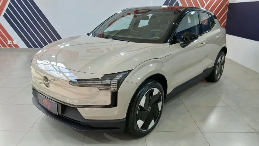 Volvo EX30 E40 Core (elétrico) 2026 - Foto 3
