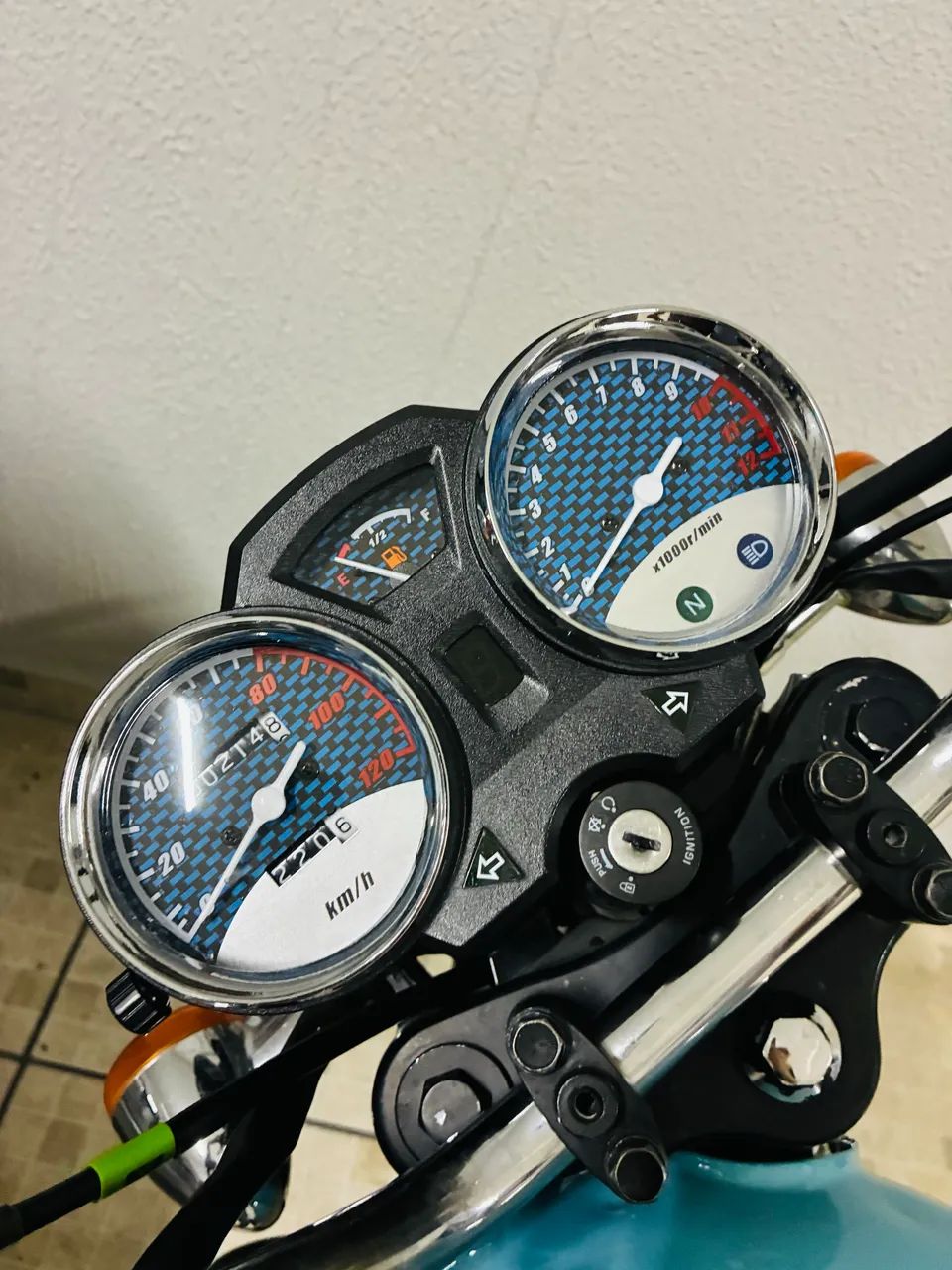 Intruder 125 CE - Foto 2