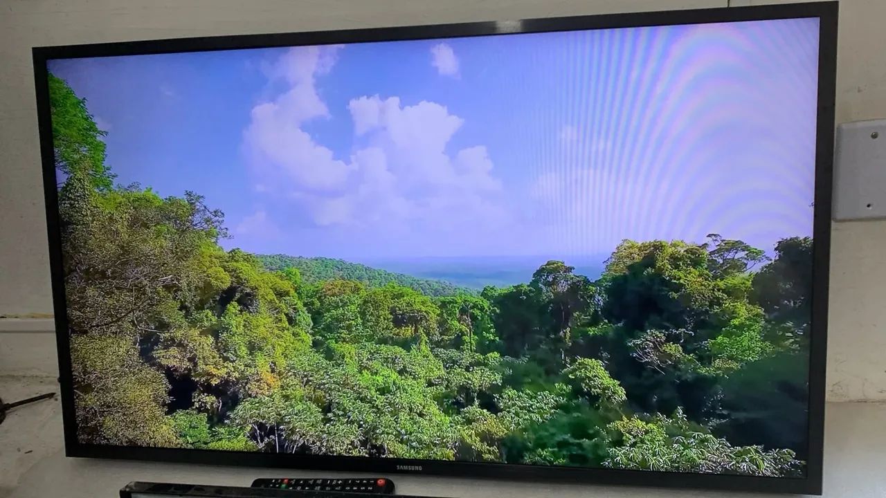 Tv Samsung 40 polegadas smart Tize  - Foto 4