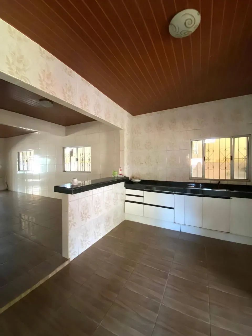 Casa com 02 quartos em São Francisco