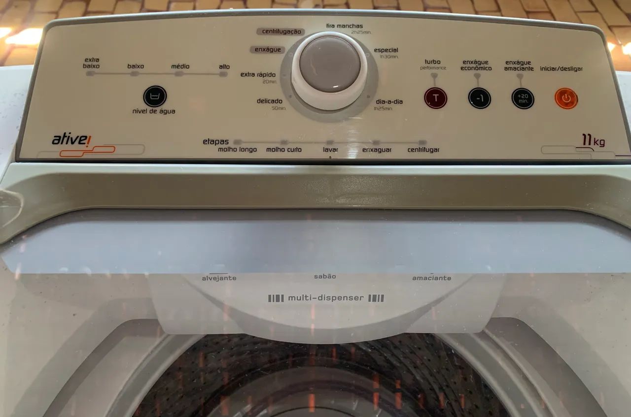 VENDO MÁQUINA DE LAVAR