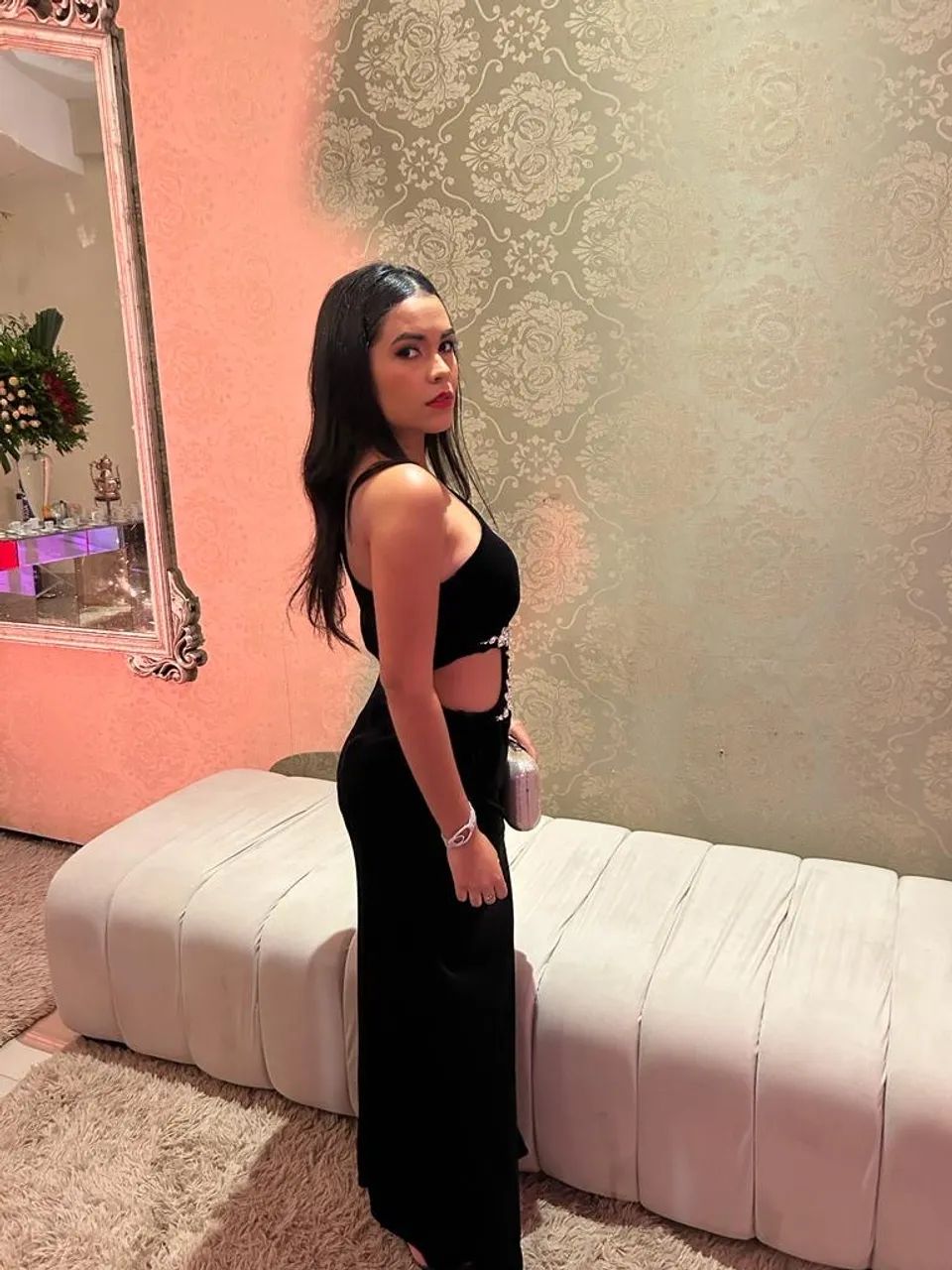 Vestido preto de festa com manga - Foto 2