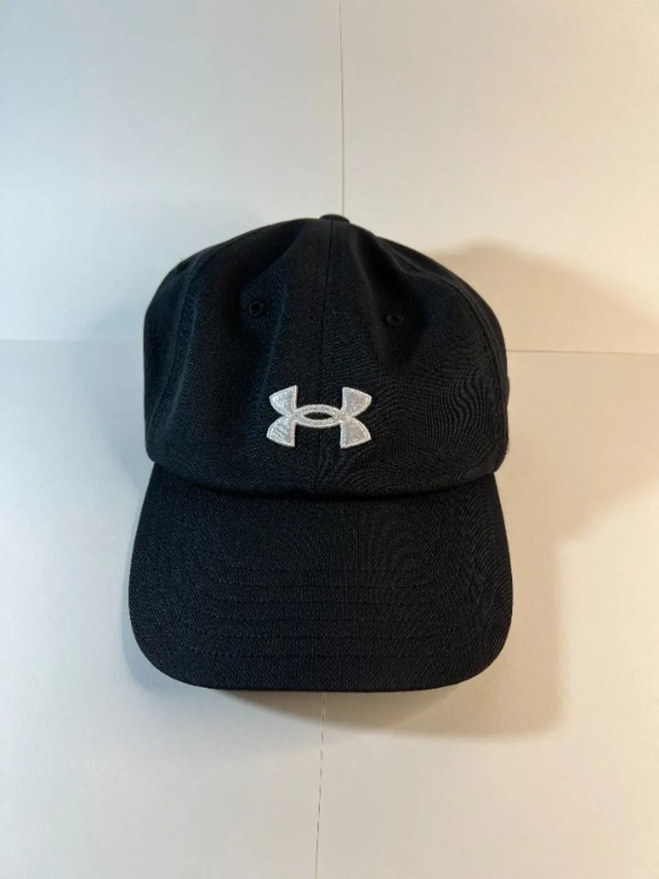 Boné under armour preto novo