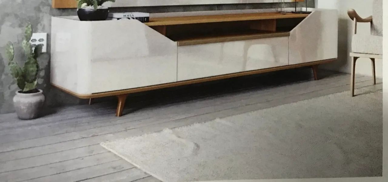 Rack para TV moderno - Madeira e Branco - Excelente estado - Foto 2