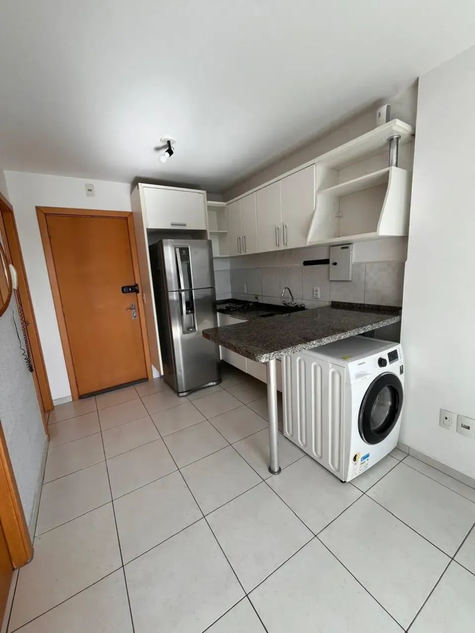 Apartamento com  2 quartos e vaga de garagem -  Centro - Curitiba - PR - Foto 2