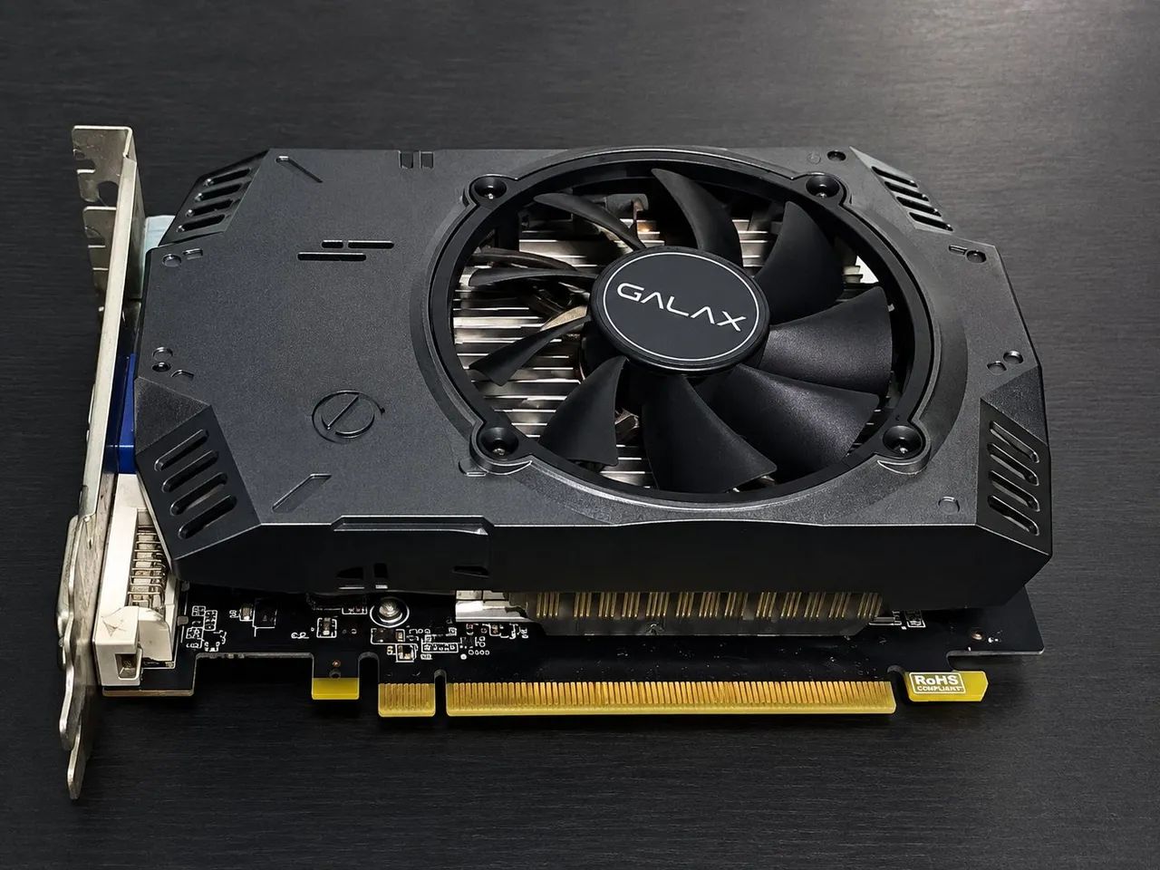GT 730 4GB DDR3. - Foto 2