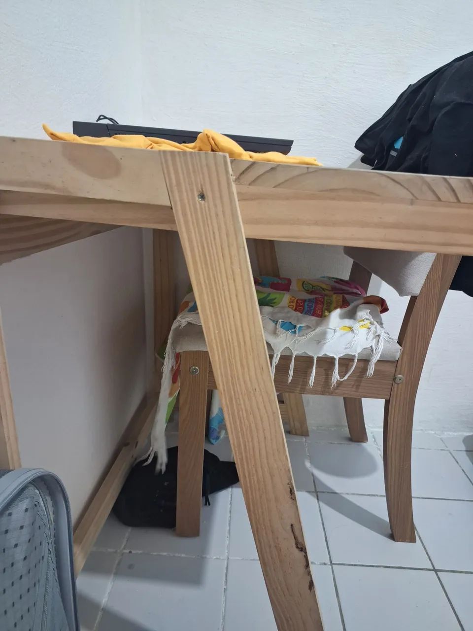 Vendo escrivaninha - Foto 3