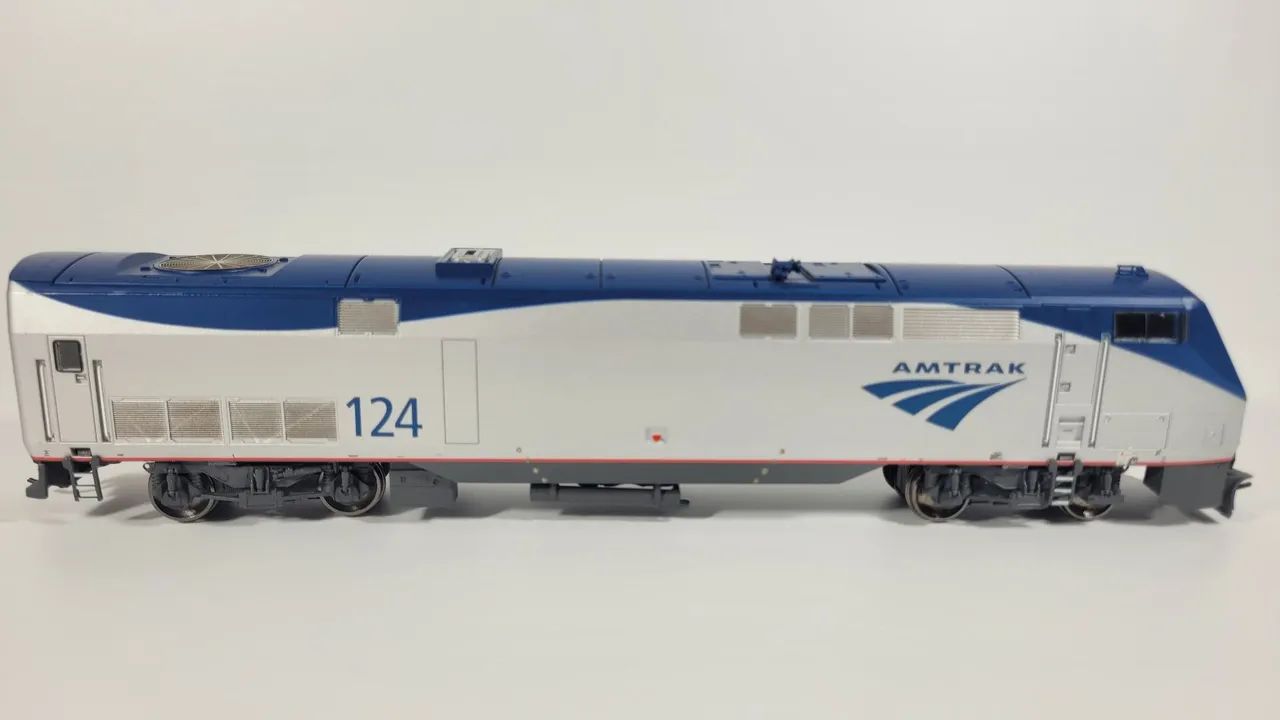 Locomotiva HO Athearn P42DC Amtrak #124 - Foto 3