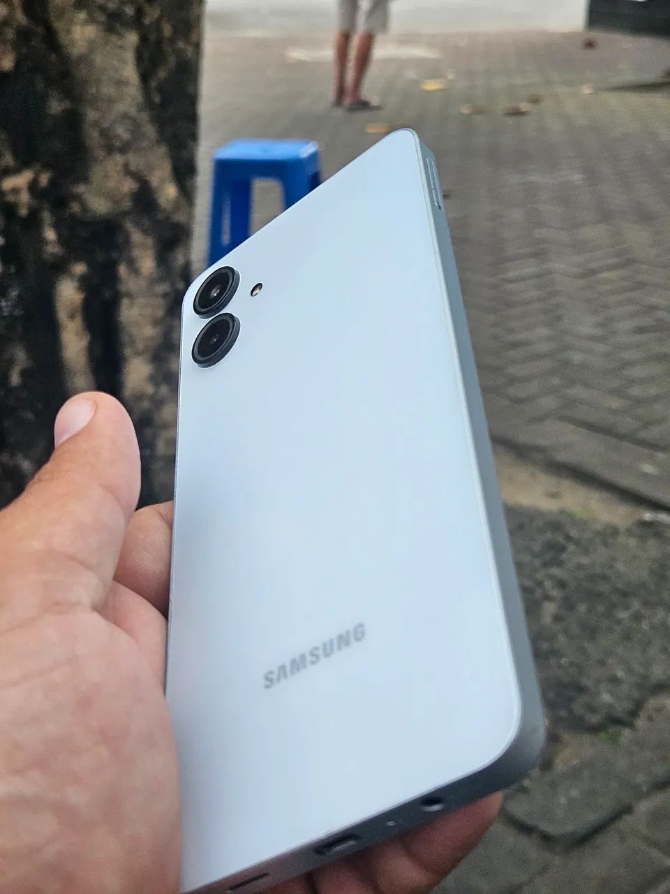 A06