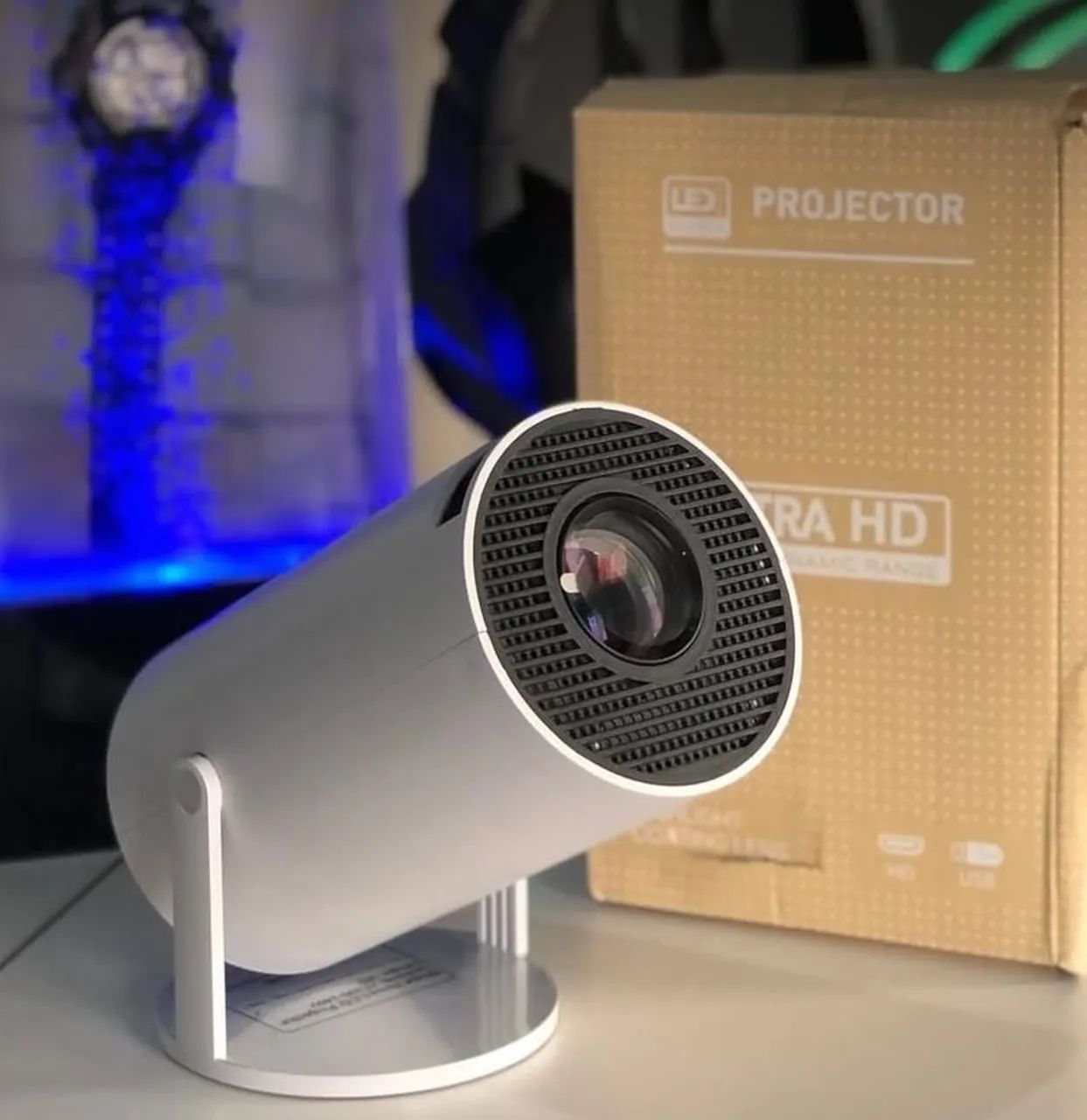 PROMOÇÃO PROJETOR ANDROID HY300 PORTÁTIL 