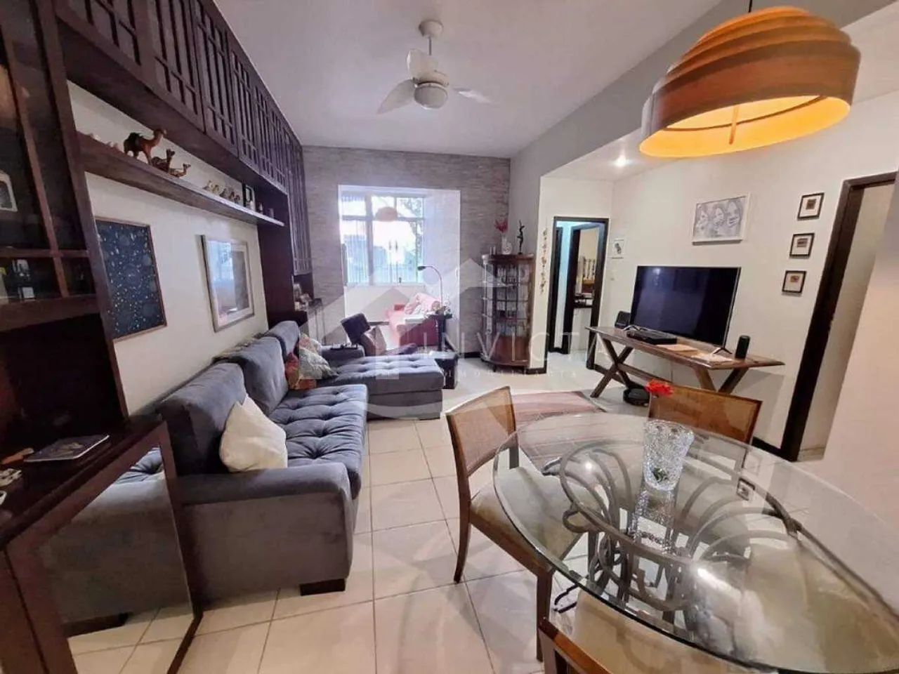 Apartamento com 3 quartos e 2 suítes no Arpoador