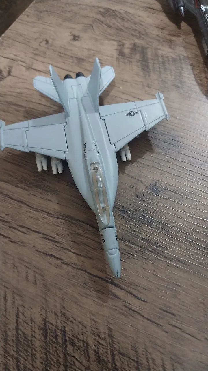 Miniatura de avião  - Foto 3