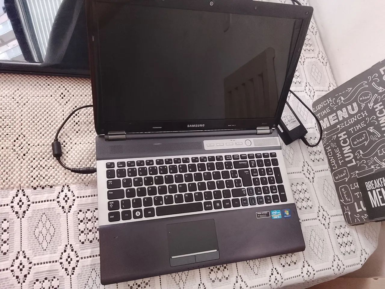 Notebook Samsung Intel i5 4gb com defeito - Foto 2