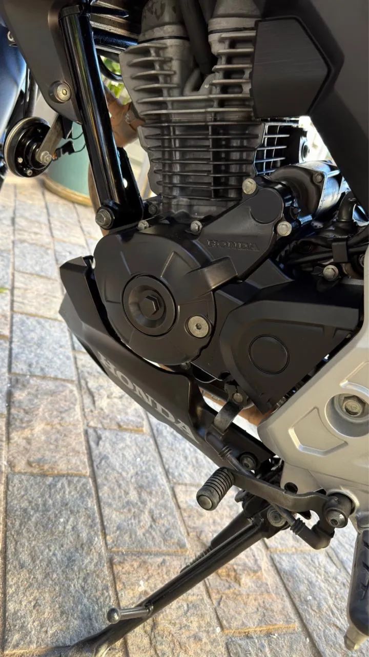 CB Twister 300  - Foto 5