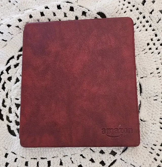 Kindle Oasis com capa de couro - Foto 3