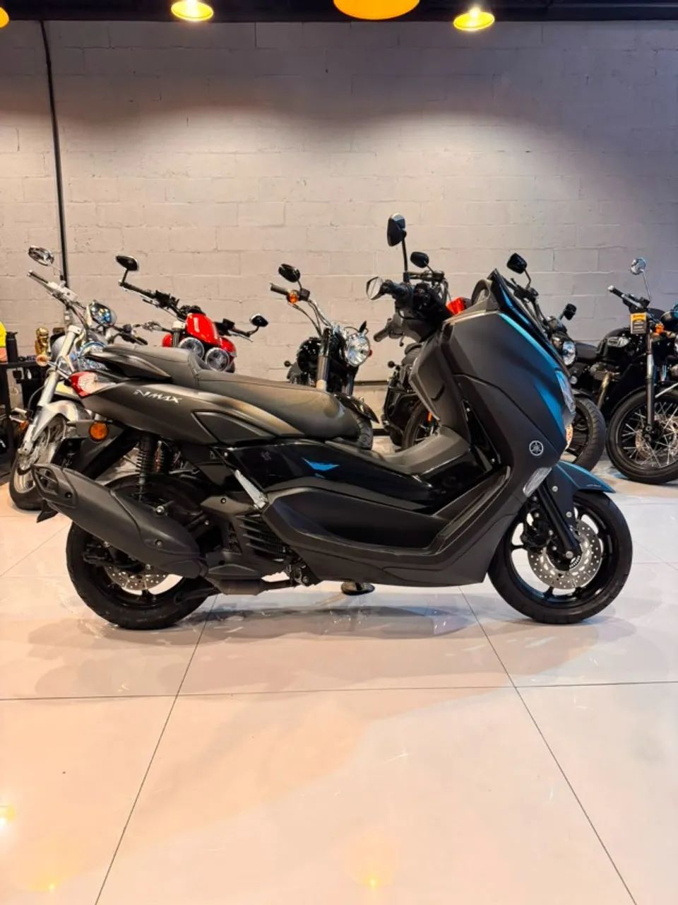 YAMAHA NMAX 160  - Foto 2