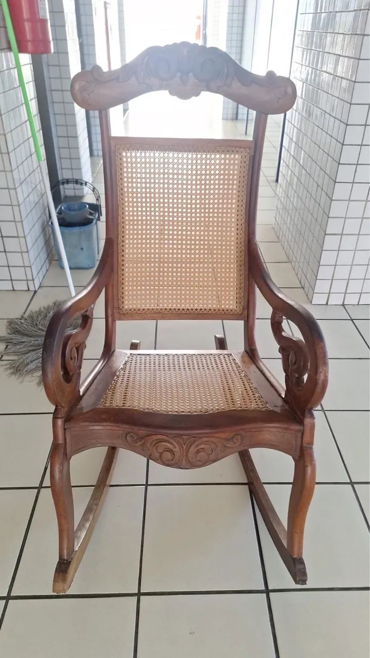 ANTIGA CADEIRA DE BALANÇO PERNAMBUCA - Foto 3