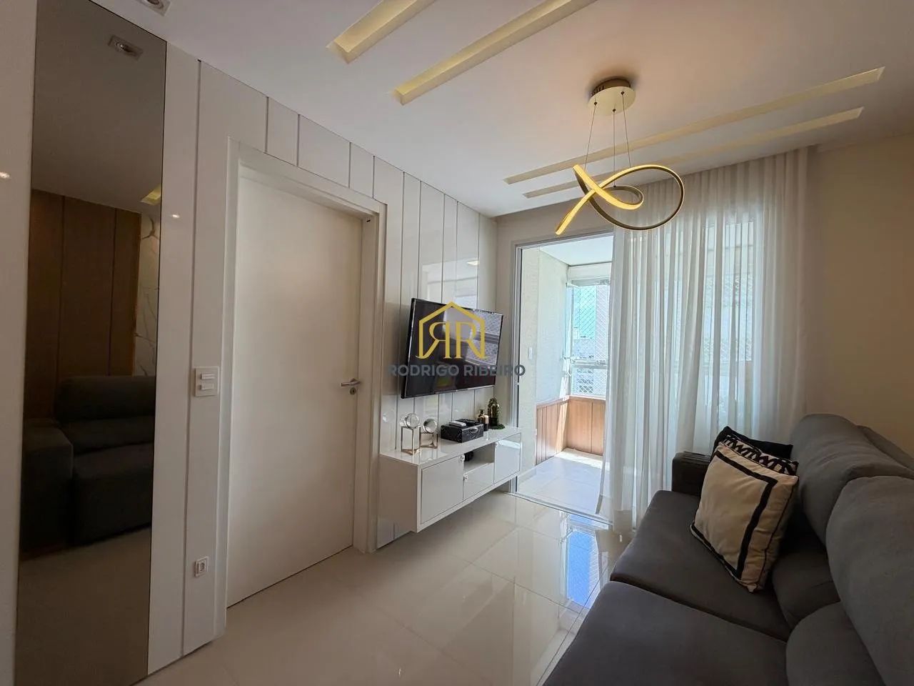 Apartamento com 02 dorm. sendo 01 suite - Abrãao - Foto 4