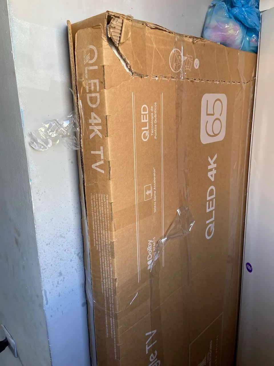 Tv smart 65 polegadas 4k TCL com caixa e controle e pezinho