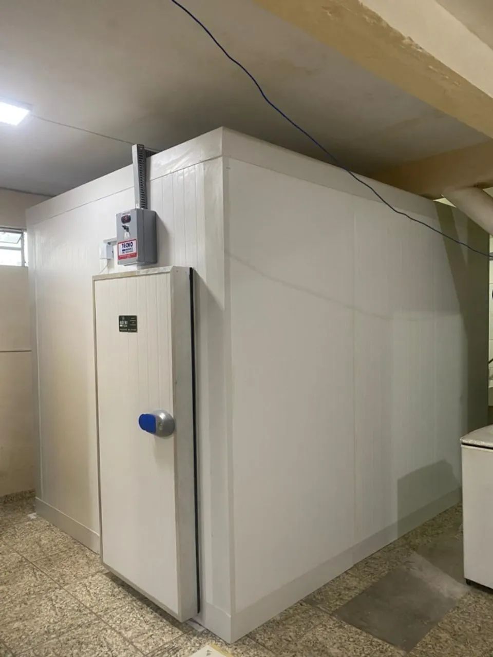 CAMARA FRIA 3X2 PISO TETO CONGELADA -18