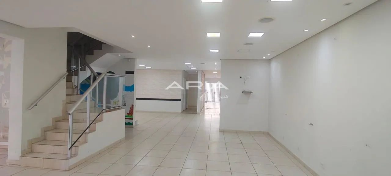 Sobrado Comercial disponível para VENDA E LOCAÇÃO no Centro de Londrina