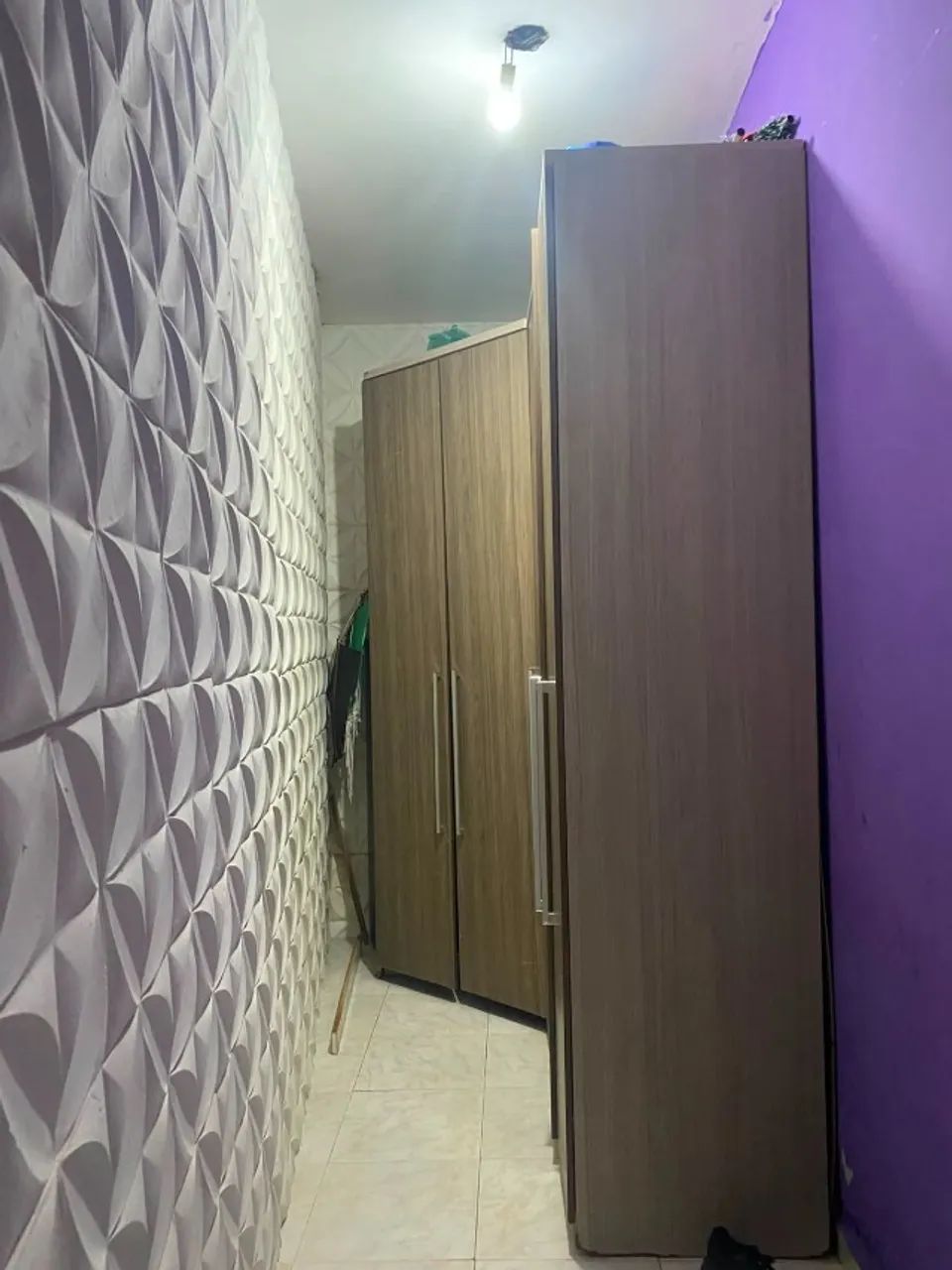 GUARDA ROUPA PRA SAIR RAPIDO