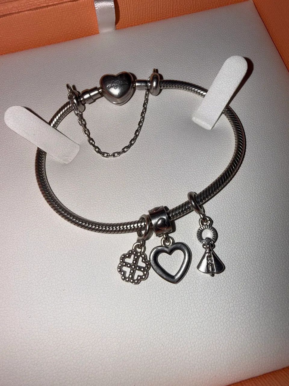 PULSEIRA VIVARA FECHO CORAÇÃO COM BERLOQUES TAM 18 - Foto 2