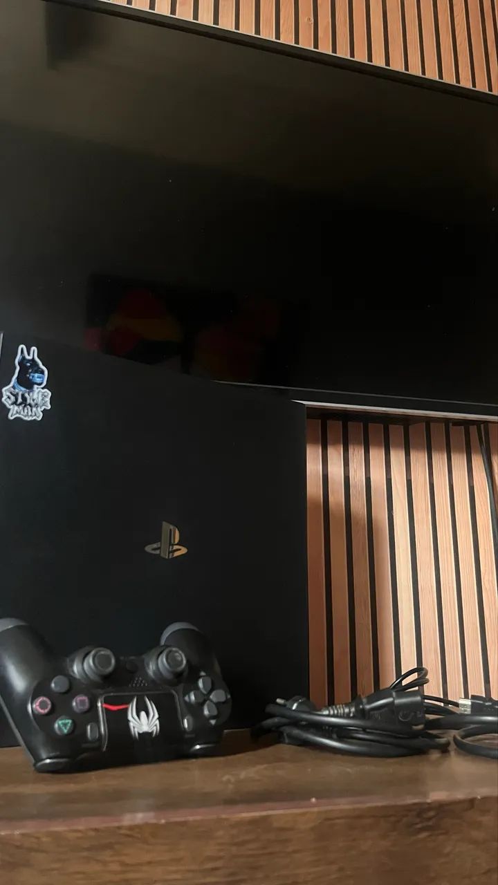PS4 PRO (1 controle) - Foto 4