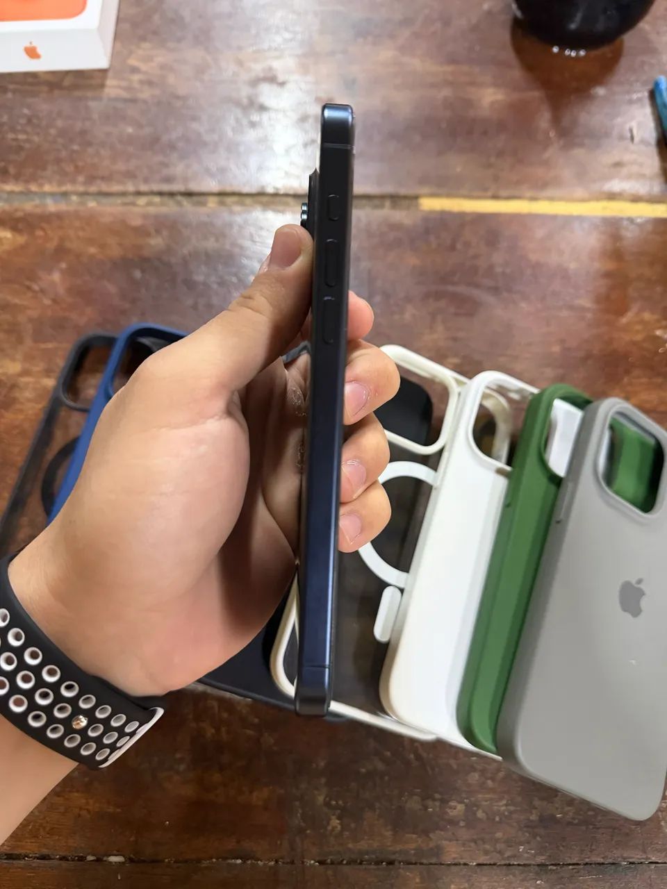 iPhone 15 Pro Max - Foto 3