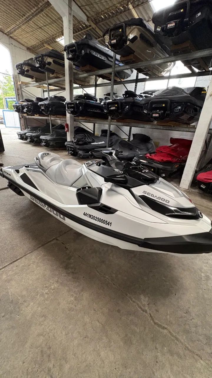 Sea doo GTX 300 LIMITED c/ 44 hs de uso ( zerado ) - Barcos e