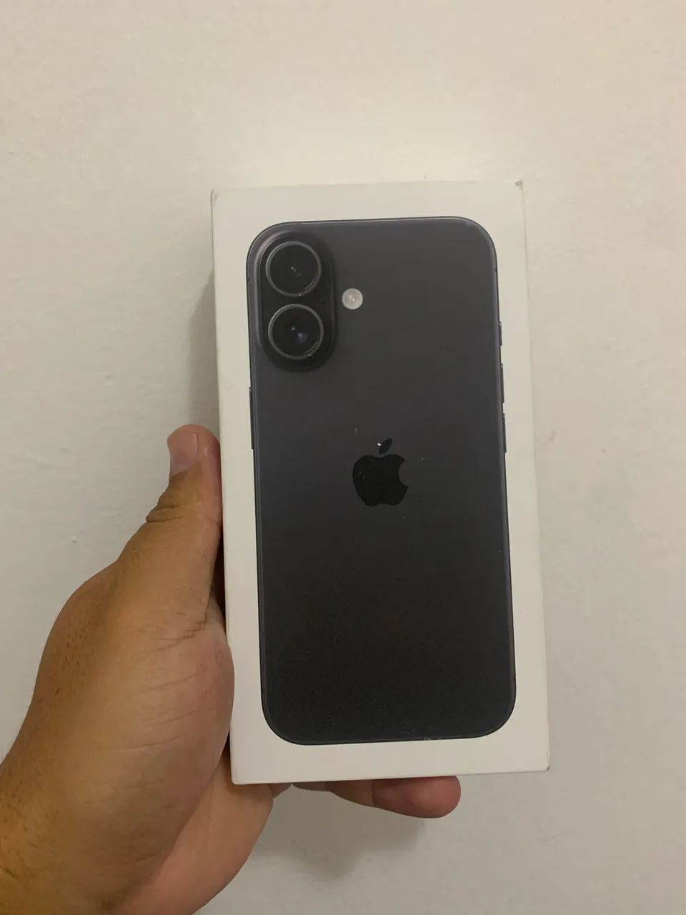 IPhone 16 128GB Preto